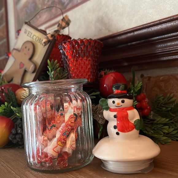 Vintage Christmas Snowman Candy Jar - Picture 5 of 5